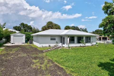 Villa ou maison à vendre à Micco, Floride: 3 chambres, 130.43 m2 № 1903051 - photo 2