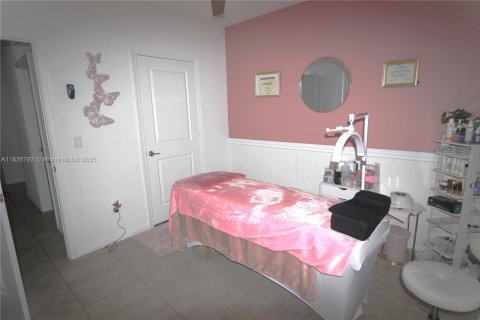 Casa en venta en Port St. Lucie, Florida, 4 dormitorios, 166.85 m2 № 1797049 - foto 26