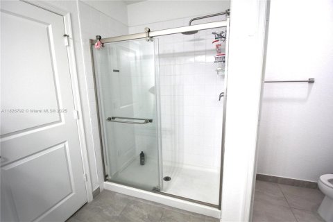 Casa en venta en Port St. Lucie, Florida, 4 dormitorios, 166.85 m2 № 1797049 - foto 20