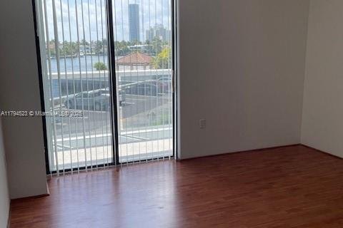 Снять в аренду кондоминиум в Авентура, Флорида 2 спальни, 105.17м2, № 1954510 - фото 26