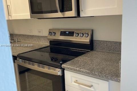 Снять в аренду кондоминиум в Авентура, Флорида 2 спальни, 105.17м2, № 1954510 - фото 5