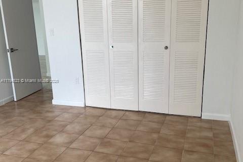 Снять в аренду кондоминиум в Авентура, Флорида 2 спальни, 105.17м2, № 1954510 - фото 17