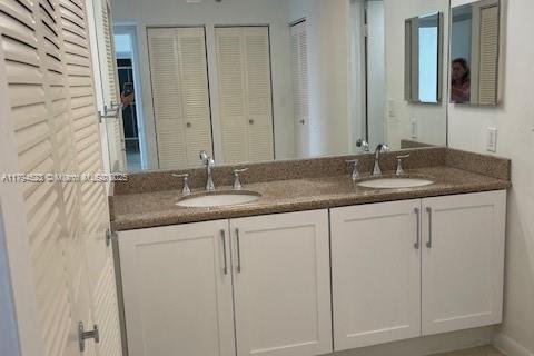 Снять в аренду кондоминиум в Авентура, Флорида 2 спальни, 105.17м2, № 1954510 - фото 8