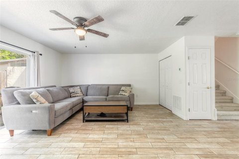 Townhouse in Port Orange, Florida 2 bedrooms, 132.01 sq.m. № 1851160 - photo 15