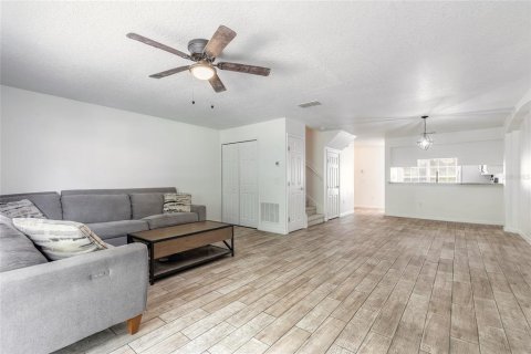 Townhouse in Port Orange, Florida 2 bedrooms, 132.01 sq.m. № 1851160 - photo 14
