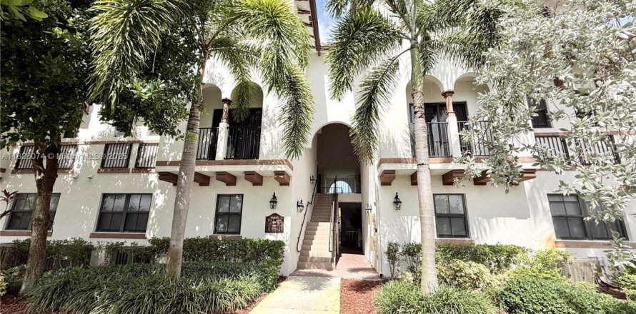 Apartamento en Doral, Florida 3 dormitorios, 112.13 m2 № 1799564