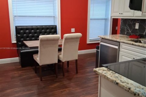 Villa ou maison à vendre à Boynton Beach, Floride: 3 chambres, 172.05 m2 № 1970604 - photo 5