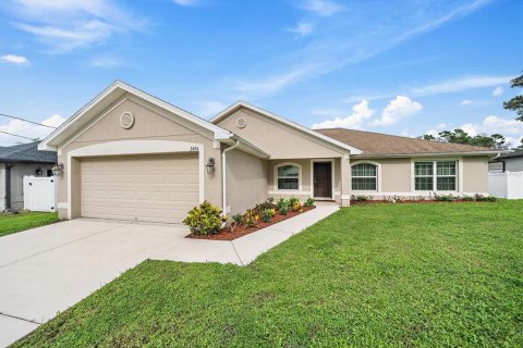 Casa en North Port, Florida 3 dormitorios, 189.06 m2 № 2374130