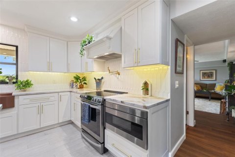 Casa en venta en Thonotosassa, Florida, 4 dormitorios, 248.89 m2 № 1824464 - foto 17