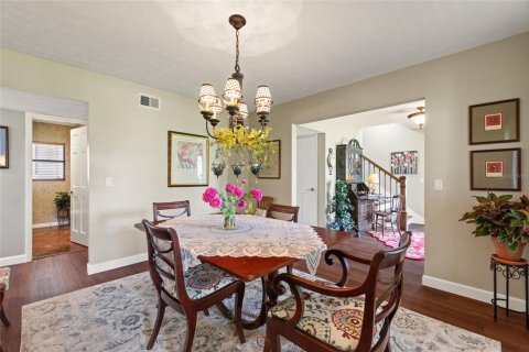 Casa en venta en Thonotosassa, Florida, 4 dormitorios, 248.89 m2 № 1824464 - foto 15