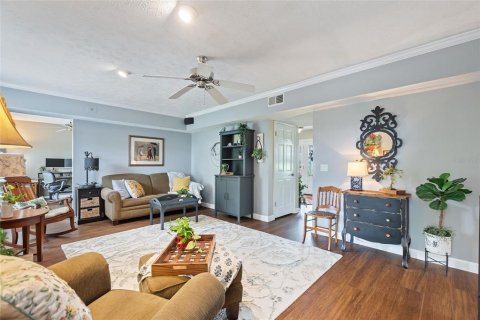 Casa en venta en Thonotosassa, Florida, 4 dormitorios, 248.89 m2 № 1824464 - foto 26