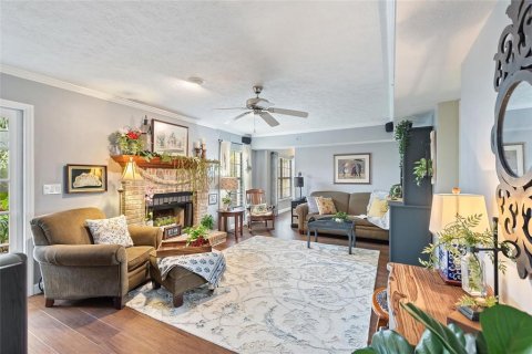 Casa en venta en Thonotosassa, Florida, 4 dormitorios, 248.89 m2 № 1824464 - foto 24