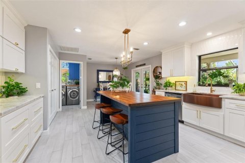 Casa en venta en Thonotosassa, Florida, 4 dormitorios, 248.89 m2 № 1824464 - foto 16