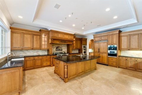 Купить виллу или дом в Пайнкрест, Флорида 5 спален, 813.27м2, № 2032757 - фото 10