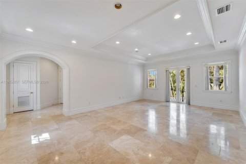 Купить виллу или дом в Пайнкрест, Флорида 5 спален, 813.27м2, № 2032757 - фото 15