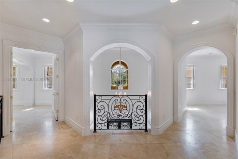 Купить виллу или дом в Пайнкрест, Флорида 5 спален, 813.27м2, № 2032757 - фото 14
