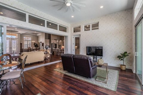 Villa ou maison à vendre à Dade City, Floride: 4 chambres, 335.66 m2 № 2103117 - photo 25
