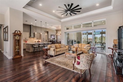 Villa ou maison à vendre à Dade City, Floride: 4 chambres, 335.66 m2 № 2103117 - photo 7