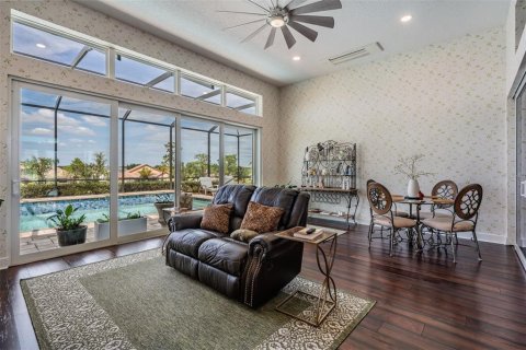 Villa ou maison à vendre à Dade City, Floride: 4 chambres, 335.66 m2 № 2103117 - photo 26
