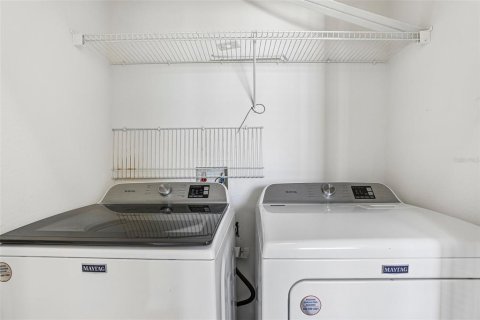 Condo in Orlando, Florida, 3 bedrooms № 2227657 - photo 19