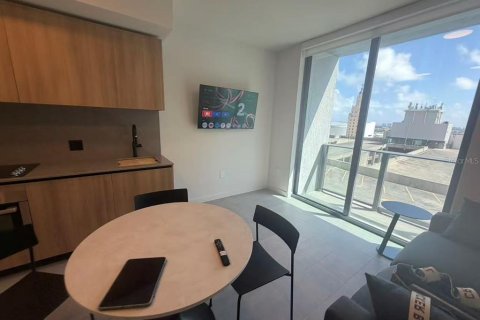 Condominio en venta en Miami, Florida, 1 dormitorio, 49.33 m2 № 2425782 - foto 21