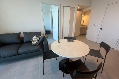 Condominio en venta en Miami, Florida, 1 dormitorio, 49.33 m2 № 2425782 - foto 5