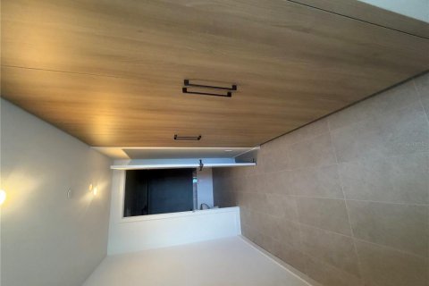 Condominio en venta en Miami, Florida, 1 dormitorio, 49.33 m2 № 2425782 - foto 18