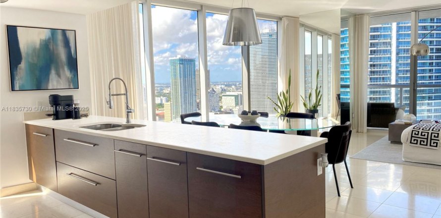 Condo à Miami, Floride, 2 chambres № 1818592