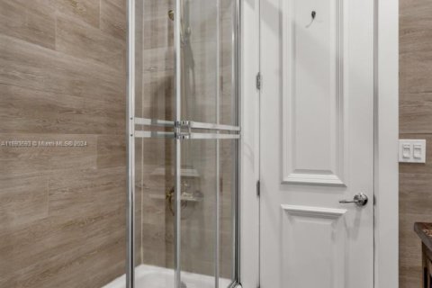 Снять в аренду виллу или дом в Холливуд, Флорида 3 спальни, 161м2, № 1943406 - фото 23