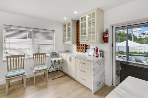 Снять в аренду виллу или дом в Холливуд, Флорида 3 спальни, 161м2, № 1943406 - фото 11