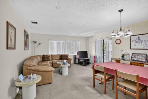 Condominio en venta en Sunrise, Florida, 3 dormitorios, 111.02 m2 № 2191192 - foto 8