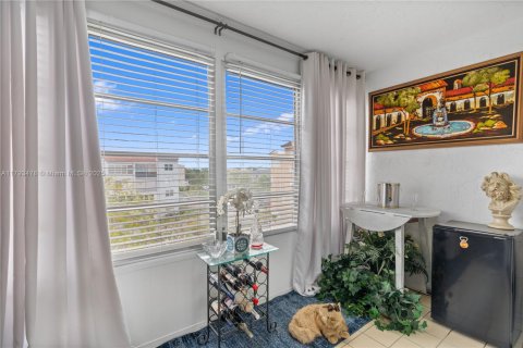 Copropriété à vendre à Lauderdale Lakes, Floride: 2 chambres, 93.83 m2 № 1700452 - photo 13
