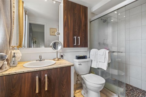Copropriété à vendre à Lauderdale Lakes, Floride: 2 chambres, 93.83 m2 № 1700452 - photo 15