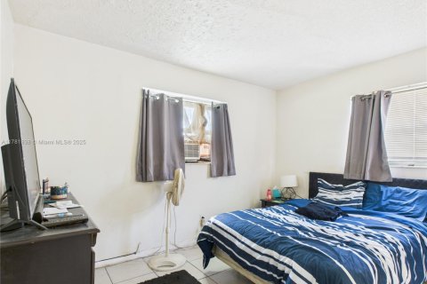 Propiedad comercial en venta en Fort Lauderdale, Florida, 154.03 m2 № 1923014 - foto 8