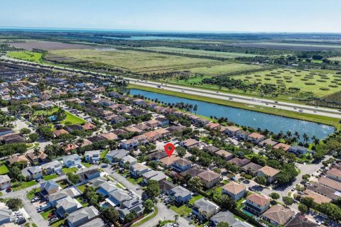 House in Homestead, Florida 3 bedrooms, 156.45 sq.m. № 2007274 - photo 24