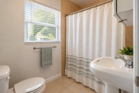 Villa ou maison à vendre à Orlando, Floride: 3 chambres, 76.92 m2 № 2394409 - photo 10