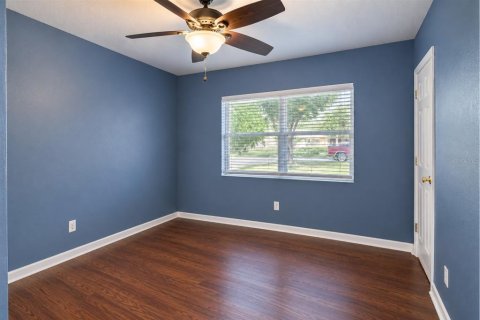 Villa ou maison à vendre à Orlando, Floride: 3 chambres, 76.92 m2 № 2394409 - photo 3