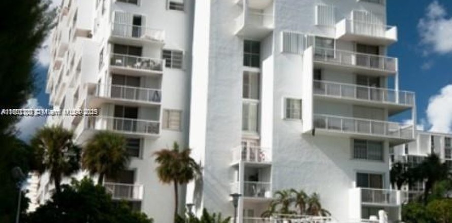 Condo à Miami, Floride, 2 chambres № 1683446