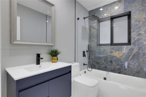 Casa en venta en Fort Lauderdale, Florida, 3 dormitorios, 125.14 m2 № 2264682 - foto 19