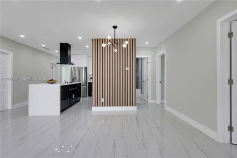 Casa en venta en Fort Lauderdale, Florida, 3 dormitorios, 125.14 m2 № 2264682 - foto 8