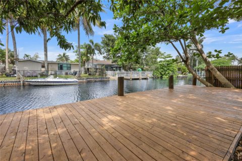 Casa en venta en Fort Lauderdale, Florida, 3 dormitorios, 125.14 m2 № 2264682 - foto 24