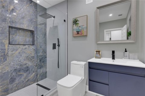 Casa en venta en Fort Lauderdale, Florida, 3 dormitorios, 125.14 m2 № 2264682 - foto 20