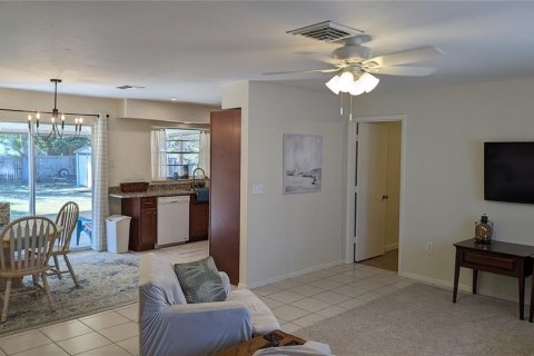 Casa en alquiler en Nokomis, Florida, 2 dormitorios, 98.29 m2 № 831742 - foto 6
