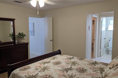 Casa en alquiler en Nokomis, Florida, 2 dormitorios, 98.29 m2 № 831742 - foto 16