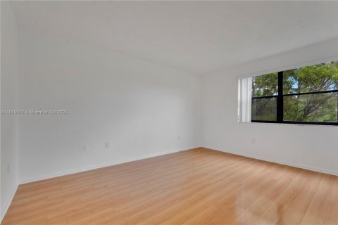 Copropriété à vendre à Miami, Floride: 2 chambres, 89 m2 № 1842625 - photo 8