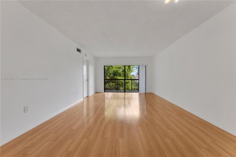 Copropriété à vendre à Miami, Floride: 2 chambres, 89 m2 № 1842625 - photo 7