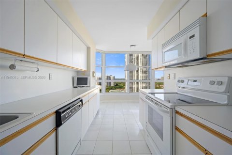 Copropriété à vendre à Aventura, Floride: 2 chambres, 126.44 m2 № 2001225 - photo 8