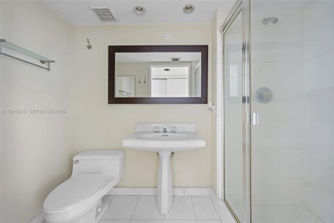 Copropriété à vendre à Aventura, Floride: 2 chambres, 126.44 m2 № 2001225 - photo 18