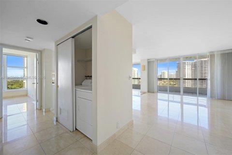 Copropriété à vendre à Aventura, Floride: 2 chambres, 126.44 m2 № 2001225 - photo 7