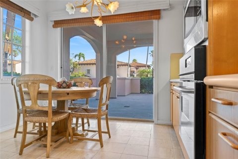 Condominio en alquiler en Miami Beach, Florida, 3 dormitorios, 190.36 m2 № 1868485 - foto 23